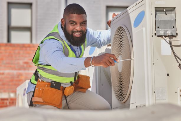 hvac repair tech